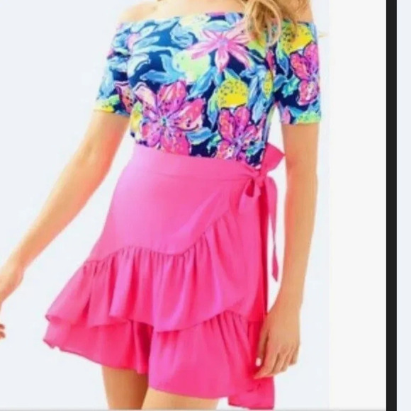 Lilly Pulitzer wrap skirt size 4 in excellent condition - Picture 2 of 7